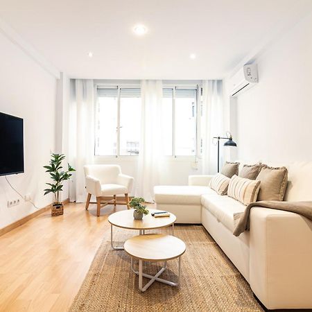 Malaga Center Flat Soho Modern 2Br Apartment Bagian luar foto
